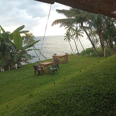 London Villa Secret Beach Mirissa Exterior photo