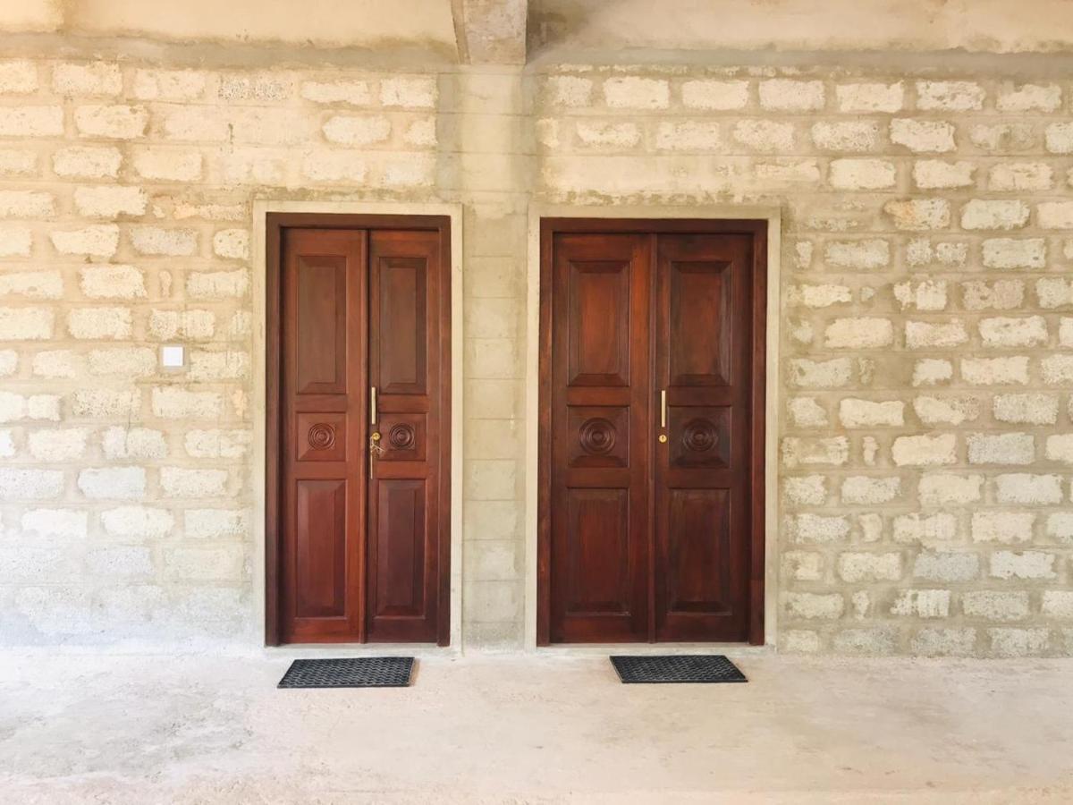 London Villa Secret Beach Mirissa Exterior photo