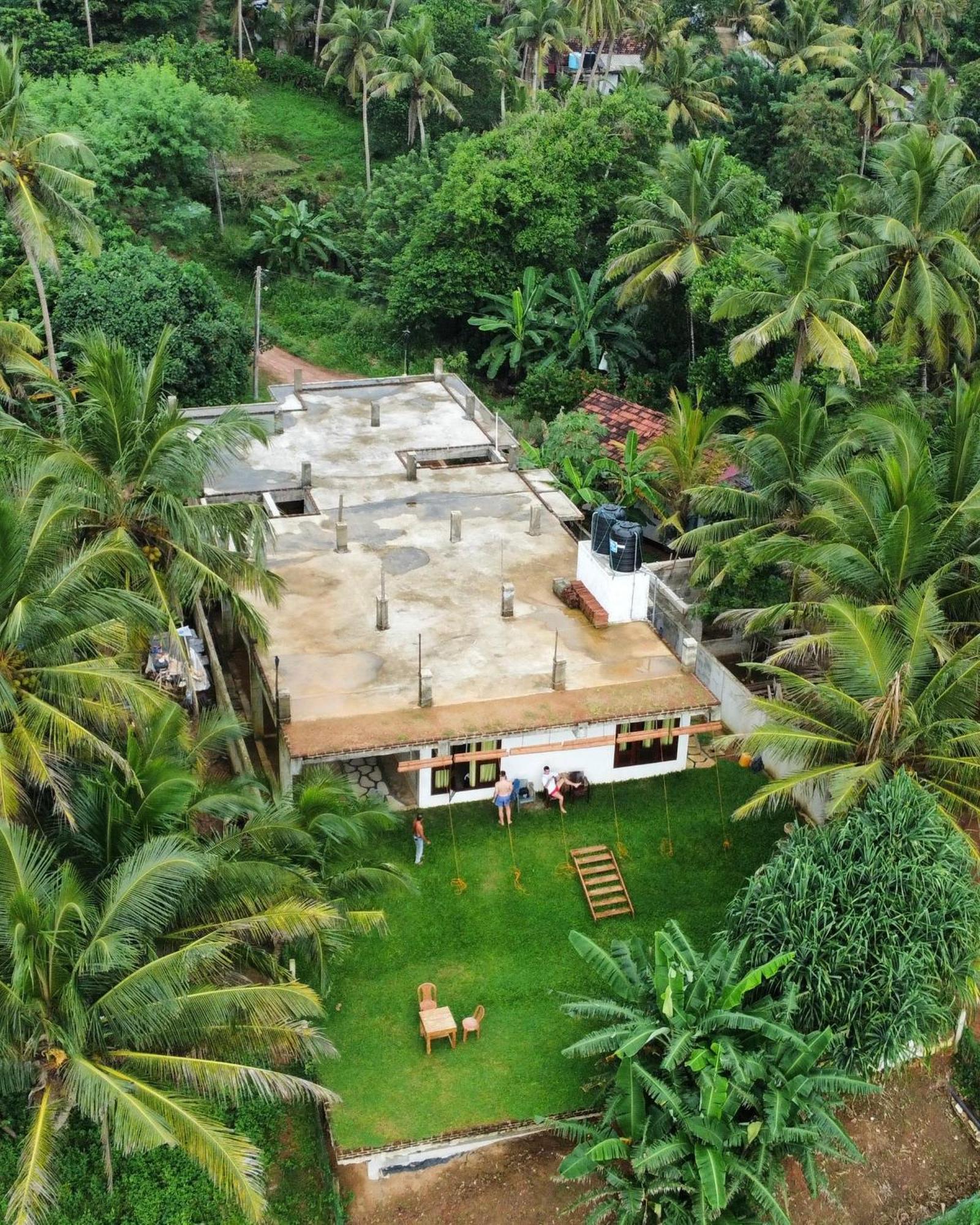 London Villa Secret Beach Mirissa Exterior photo