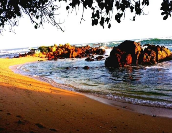London Villa Secret Beach Mirissa Exterior photo